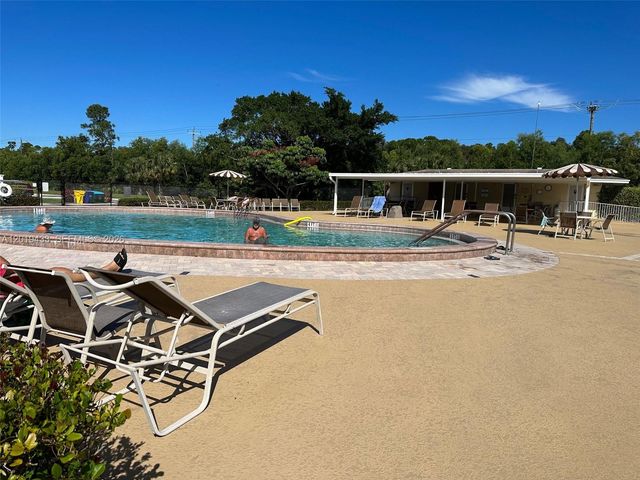 70 Dorchester D 70 70, West Palm Beach, FL 33417