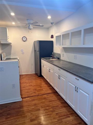 70 Dorchester D 70 70, West Palm Beach, FL 33417