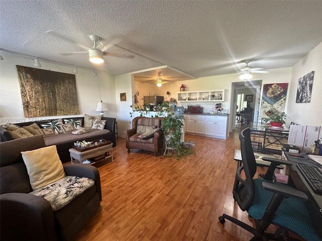 70 Dorchester D 70 70, West Palm Beach, FL 33417