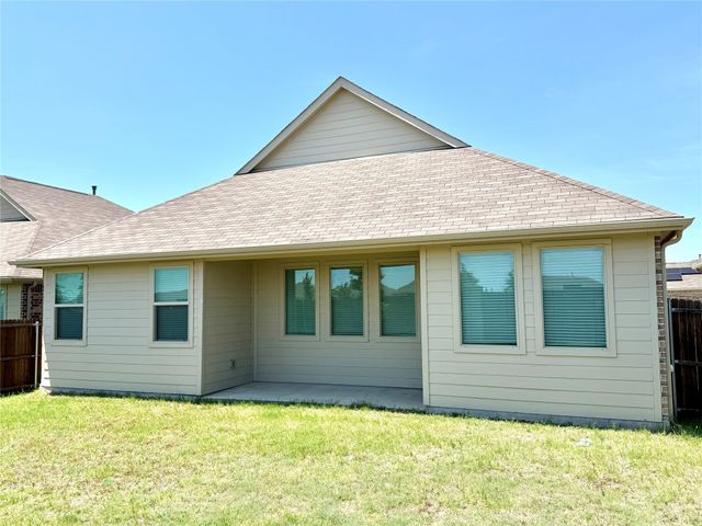8000 Blue Heron Lane, Mckinney, TX 75071
