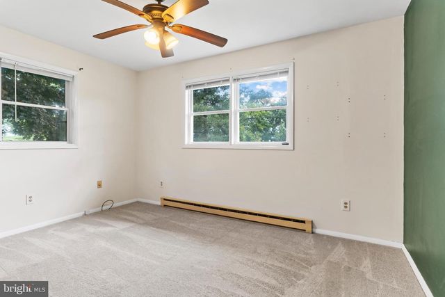 1257 ROUSH RD, Hummelstown, PA 17036