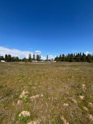 000 N Yale Rd, Colbert, WA 99005