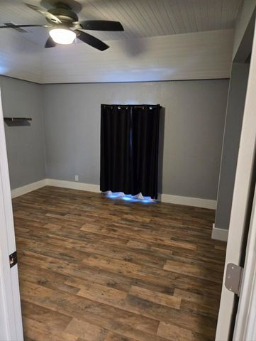 870 Vermont St, Gridley, CA 95948