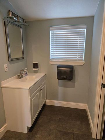 870 Vermont St, Gridley, CA 95948