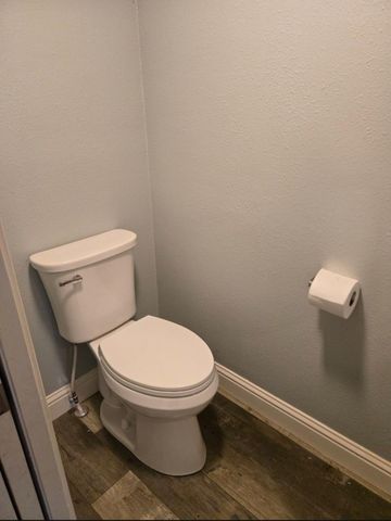 870 Vermont St, Gridley, CA 95948