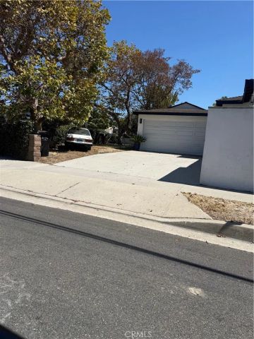 25003 Andreo, Lomita, CA 90717