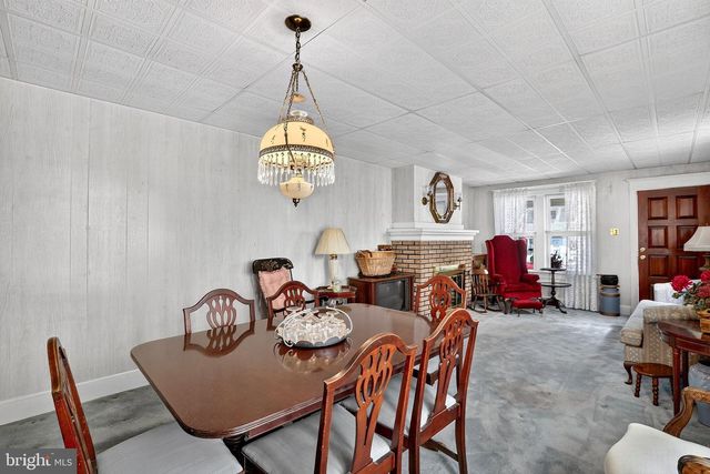 31 REEGER AVE, Hamilton, NJ 08610
