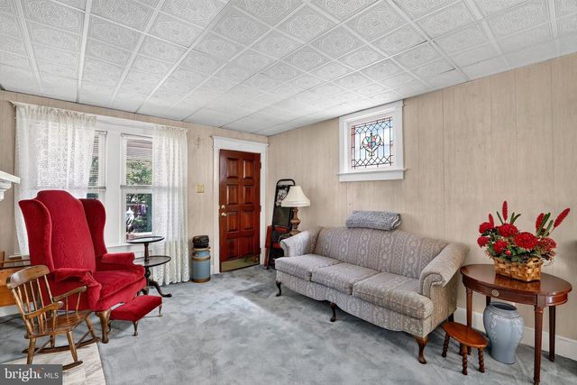 31 REEGER AVE, Hamilton, NJ 08610