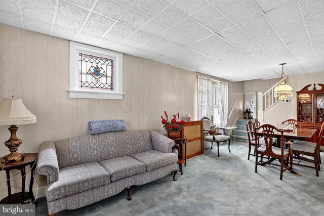 31 REEGER AVE, Hamilton, NJ 08610