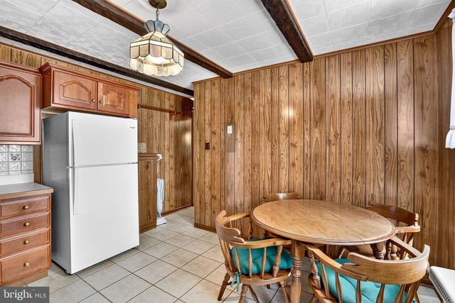 31 REEGER AVE, Hamilton, NJ 08610