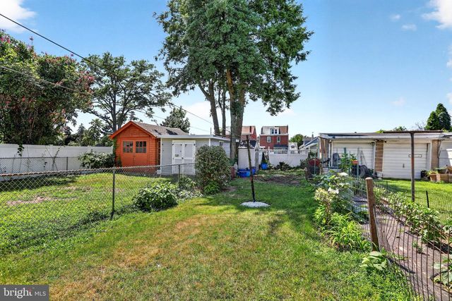 31 REEGER AVE, Hamilton, NJ 08610