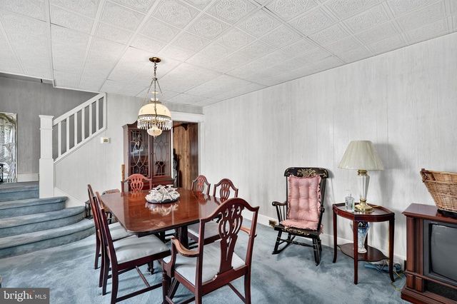 31 REEGER AVE, Hamilton, NJ 08610