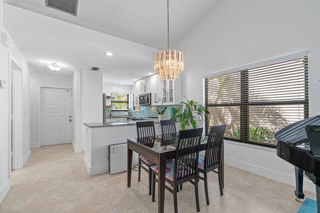 5539 Eton Court, Boca Raton, FL 33486