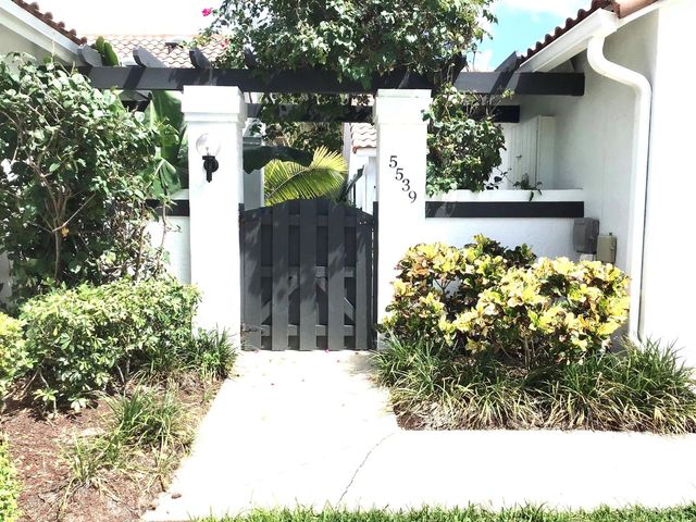 5539 Eton Court, Boca Raton, FL 33486