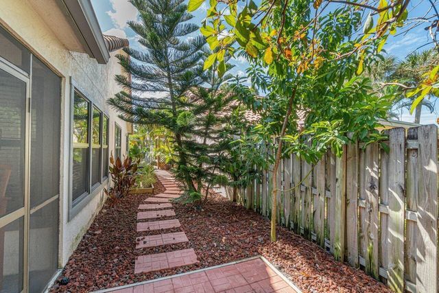 5539 Eton Court, Boca Raton, FL 33486