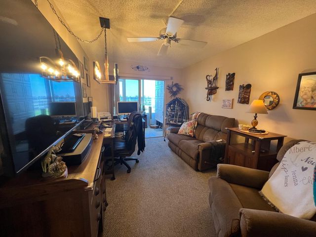 4056 Guildford D, Boca Raton, FL 33434