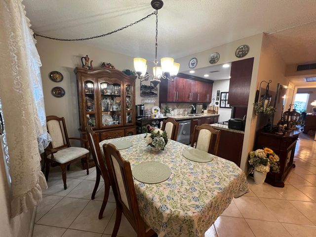 4056 Guildford D, Boca Raton, FL 33434