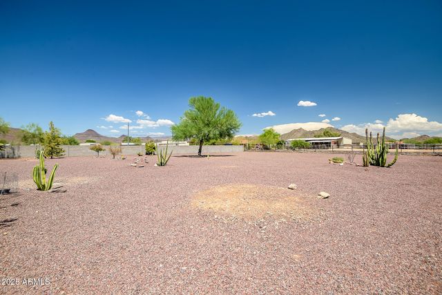 37223 N 22nd Street, Phoenix, AZ 85086