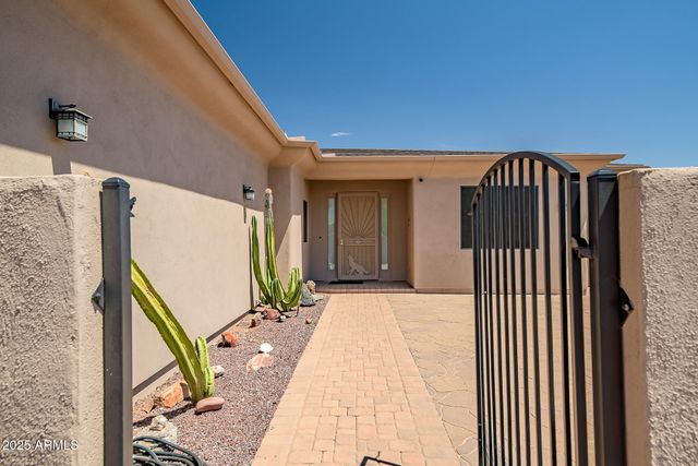 37223 N 22nd Street, Phoenix, AZ 85086