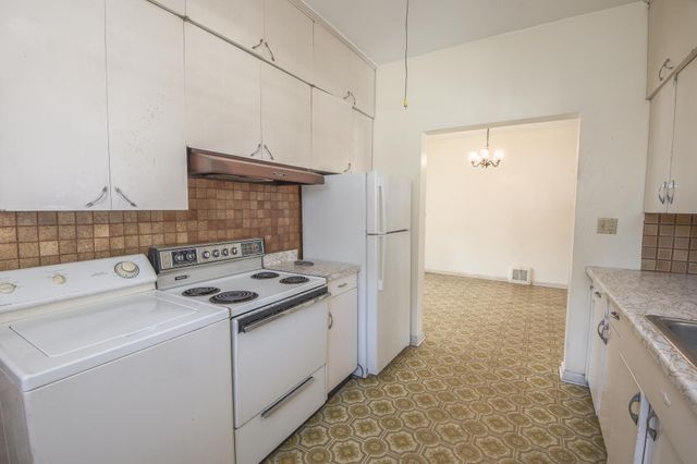 529 10th Avenue N, Saint Cloud, MN 56303