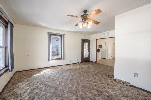 529 10th Avenue N, Saint Cloud, MN 56303