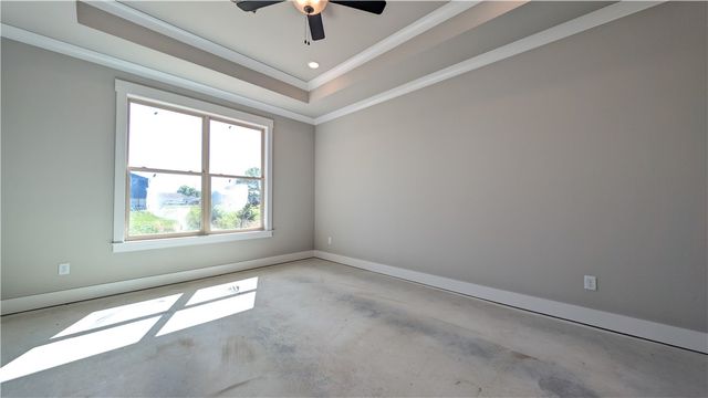 308 White Oak Street, Gentry, AR 72734