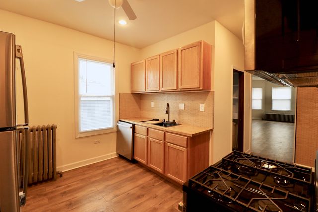 3807 N Narragansett Avenue 2, Chicago, IL 60634