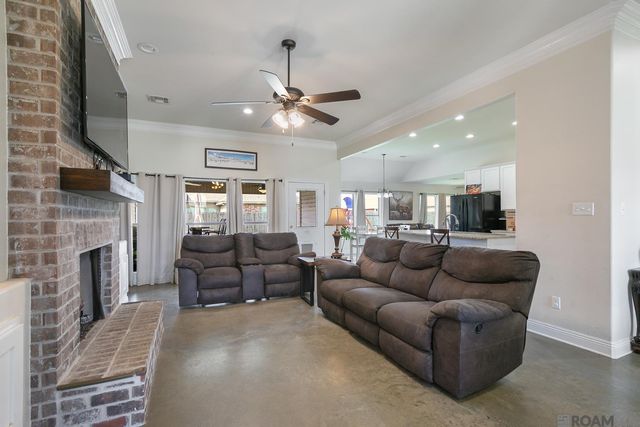 1015 N Millet Dr, Gramercy, LA 70052