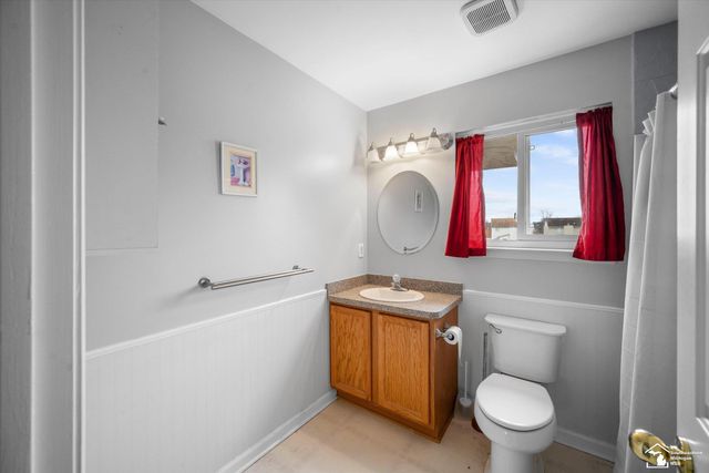 9061 Rockhill Lane, Newport, MI 48166