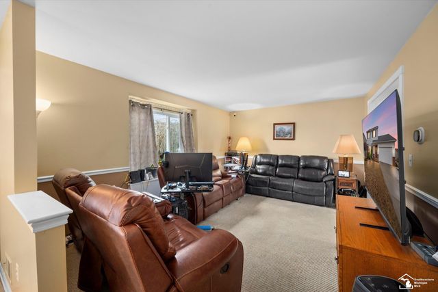 9061 Rockhill Lane, Newport, MI 48166