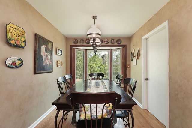 370 Charal Lane, Highland Park, IL 60035
