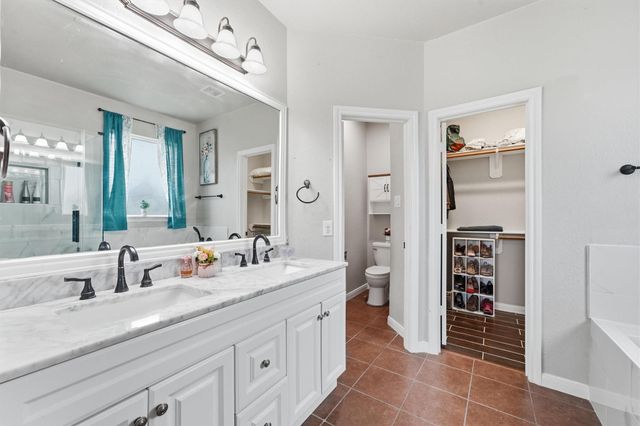 9906 Jewel Lane, Rosharon, TX 77583