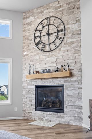 1033 Ashley Drive W, West Fargo, ND 58078