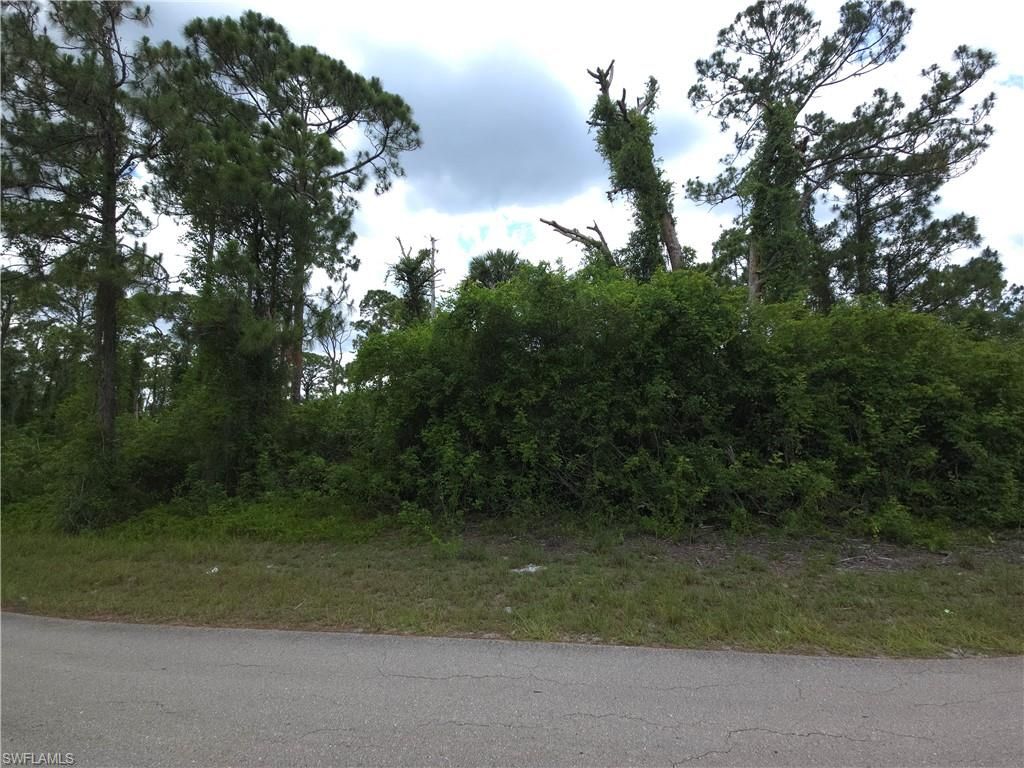566 Parker AVE S, LEHIGH ACRES, FL 33974 — exterior