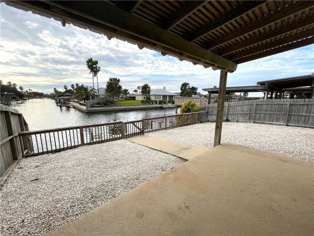 15323 Cruiser St B, Corpus Christi, TX 78418