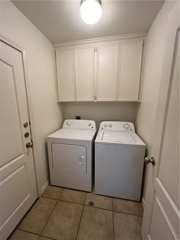 15323 Cruiser St B, Corpus Christi, TX 78418