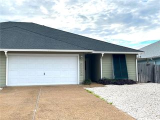 15323 Cruiser St B, Corpus Christi, TX 78418