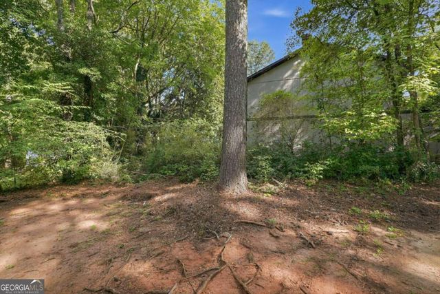 5130 S Woodbridge Trail, Stone Mountain, GA 30088