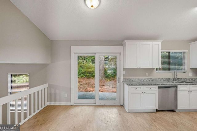 5130 S Woodbridge Trail, Stone Mountain, GA 30088