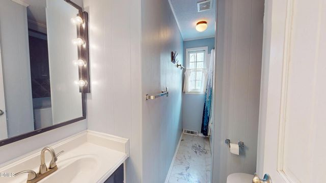 281 Lakewood Drive, Wendell, NC 27591