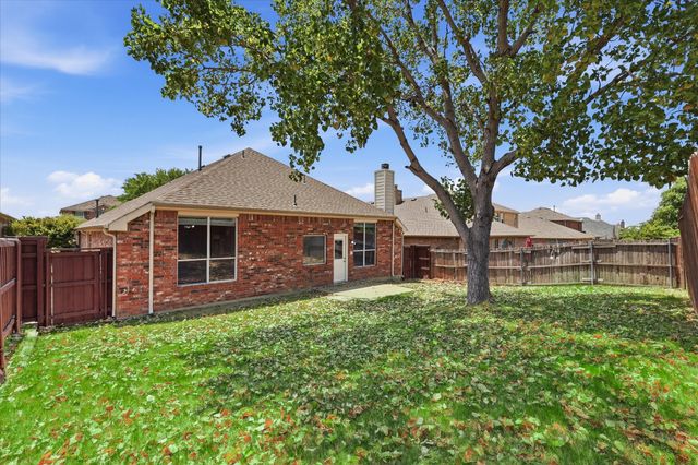 2725 Waterdance Drive, Little Elm, TX 75068