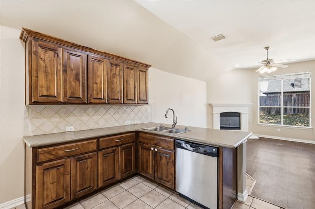 2725 Waterdance Drive, Little Elm, TX 75068