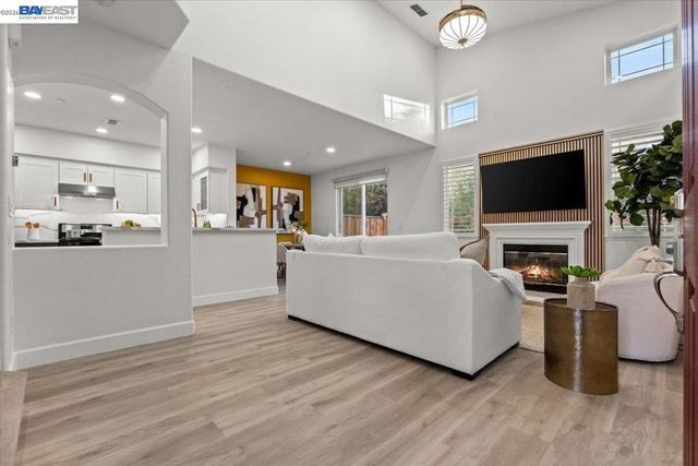 868 868 Berryessa Ct, Livermore, CA 94551