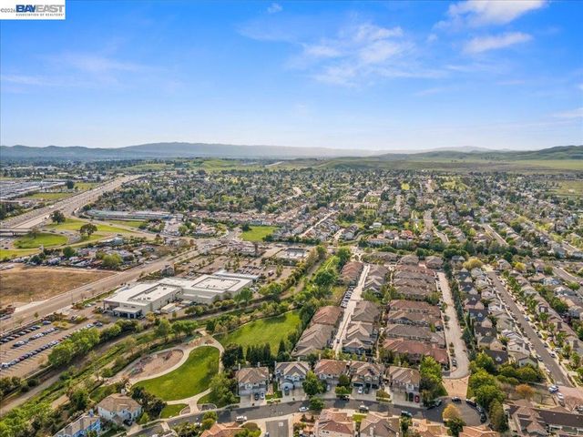 868 868 Berryessa Ct, Livermore, CA 94551