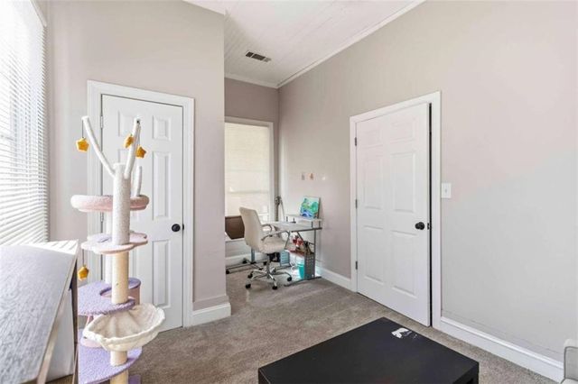 949 E Solomon E Street, Griffin, GA 30223