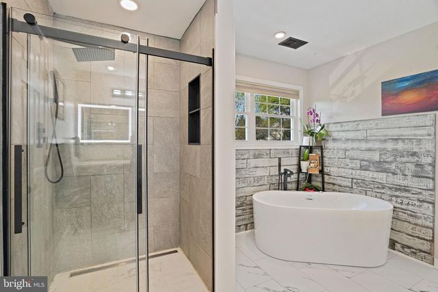 23816 ECHO CREEK CT, Gaithersburg, MD 20882