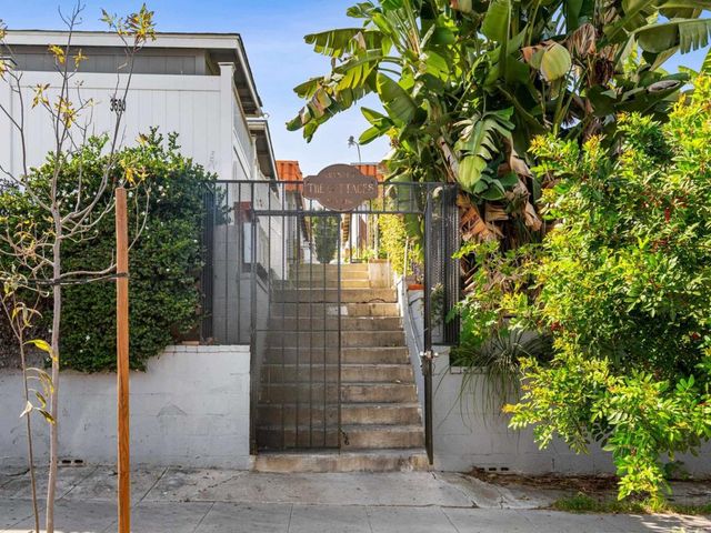 3584 86 Chamoune Avenue, San Diego, CA 92105