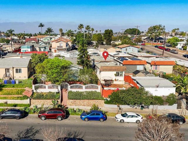 3584 86 Chamoune Avenue, San Diego, CA 92105