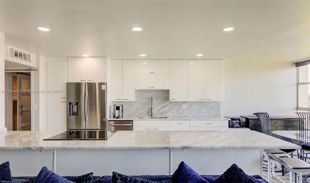 601 Three Islands Blvd 404, Hallandale Beach, FL 33009