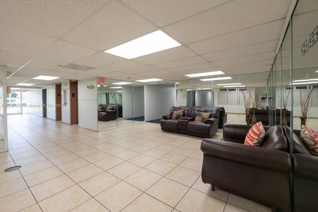 601 Three Islands Blvd 404, Hallandale Beach, FL 33009